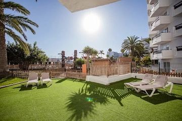 Hoteles con SPA en San Bartolomé de Tirajana 6 Servatur Waikiki